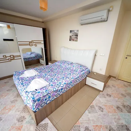 Mona Lisa Ultra Luks, Muhtesem Manzara Hotel 4*