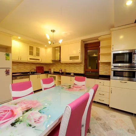 Mona Lisa Ultra Luks, Muhtesem Manzara Hotel Alanya